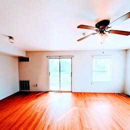 9 Fairview Cir #2 - Photo 7 of 38