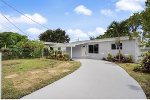 4220 Sw 21st St #NA - Photo 1 of 1