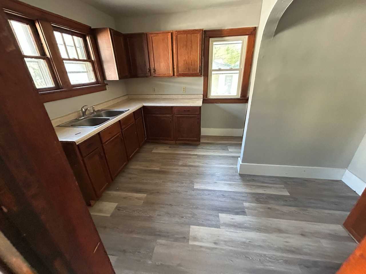 1544 E Hickory St #NA - Photo 4 of 8