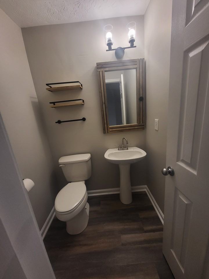 2725 Vining Ridge Ter #2725 - Photo 5 of 16