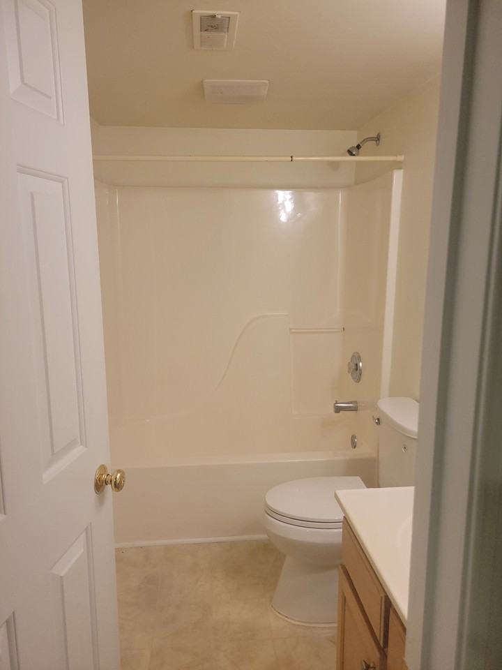 4 Apple Blossom Ct #NA - Photo 2 of 8