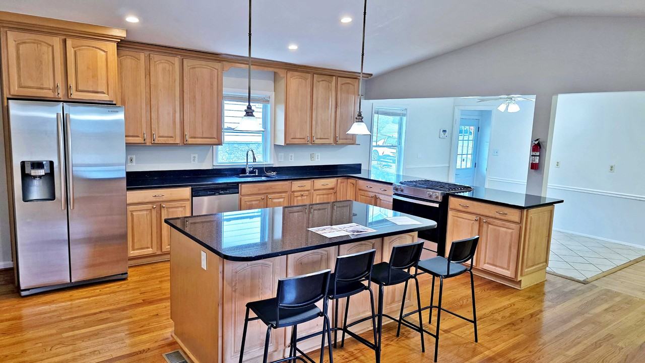 4623 Wissahican Ave #NA - Photo 3 of 15