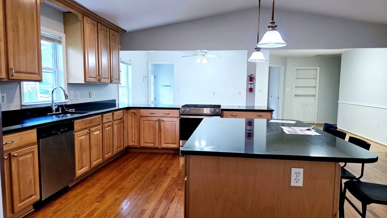 4623 Wissahican Ave #NA - Photo 4 of 15