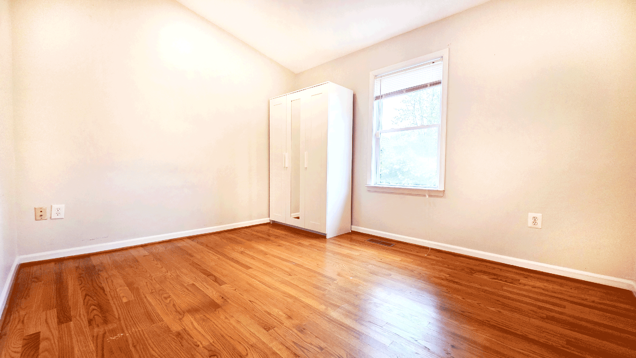 4623 Wissahican Ave #NA - Photo 6 of 15