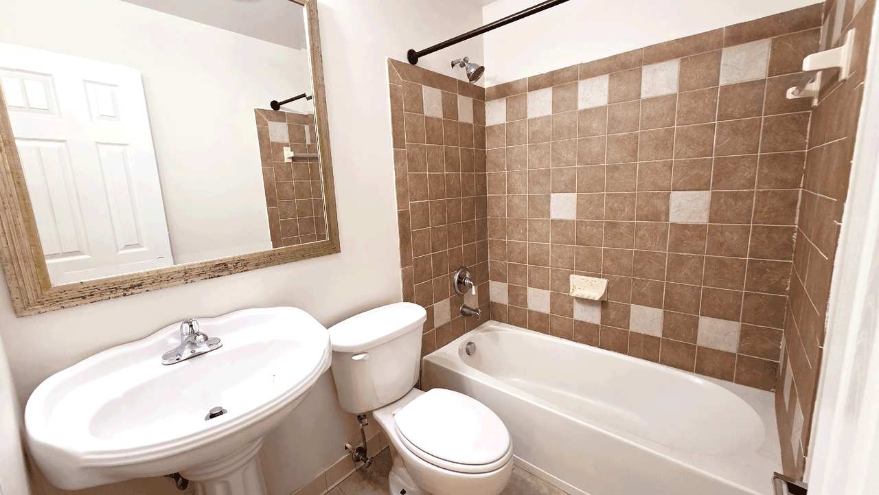 4623 Wissahican Ave #NA - Photo 7 of 15