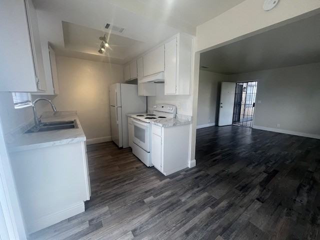 556 N Lincoln Ave #15 - Photo 4 of 12