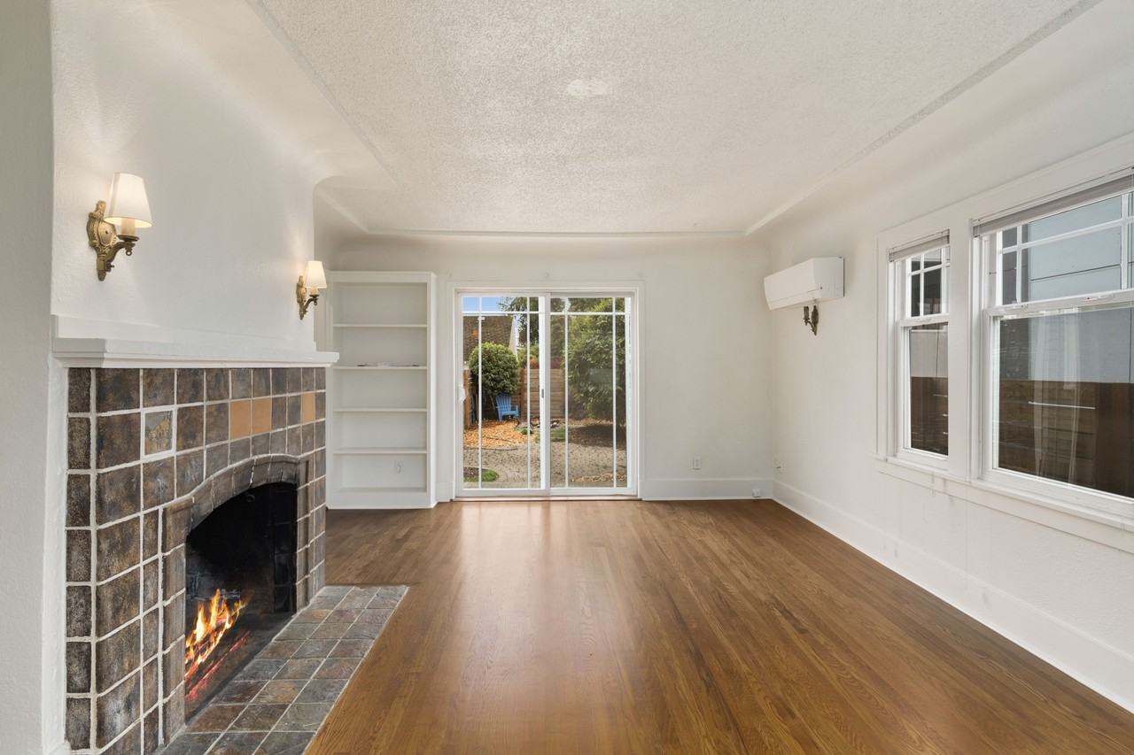 1315 Nw 85th St #2 - Photo 3 of 19
