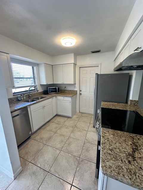 255 Rotonda Blvd W #B - Photo 4 of 13