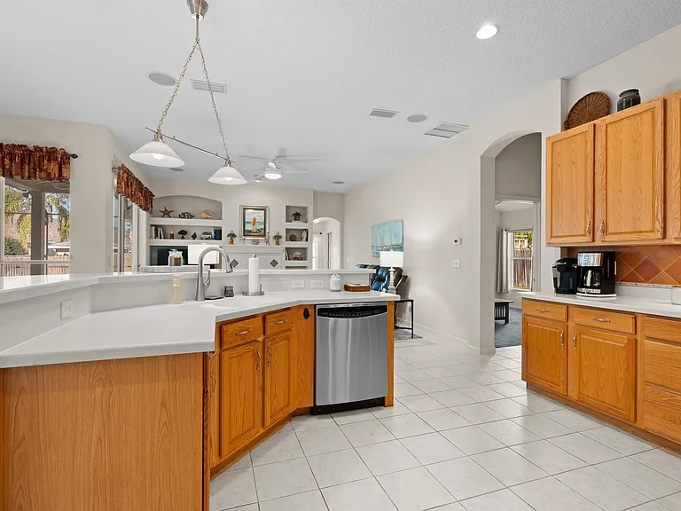 184 Cacique Dr - Photo 7 of 12