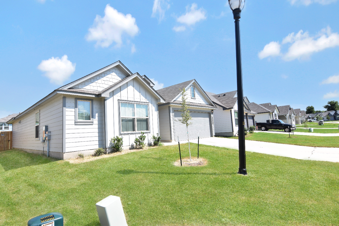 1424 Merritt St #NA - Photo 2 of 19