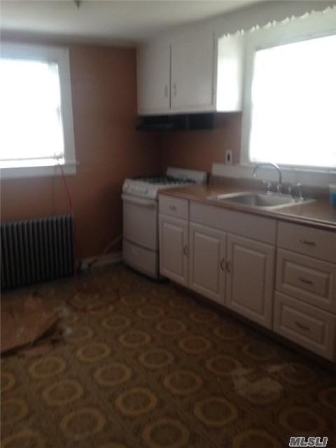 12 W 1st St - Photo 2 of 6