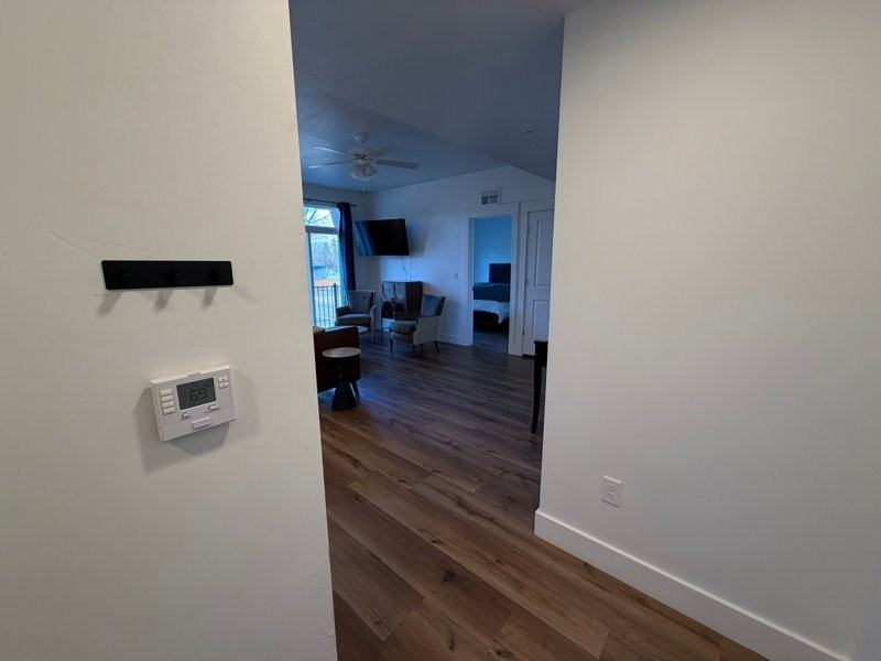 98 E Center St #307