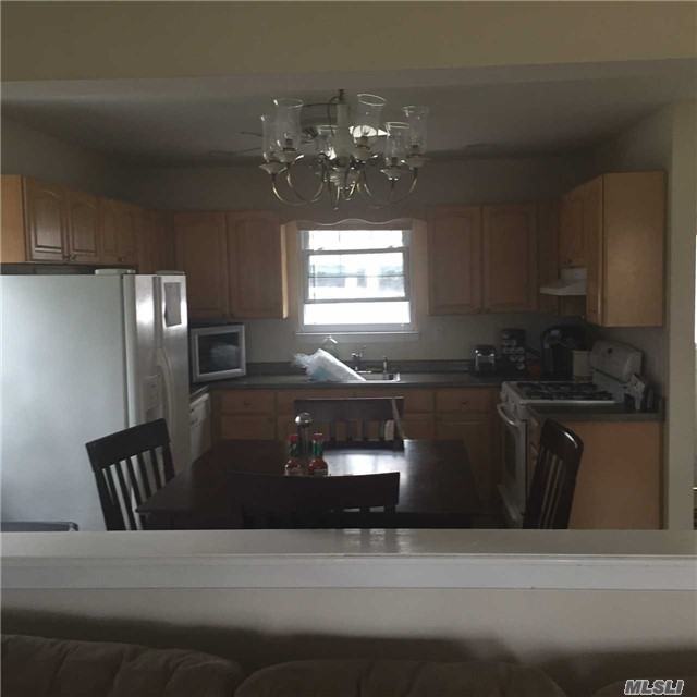 8 Ralph Ave - Photo 2 of 10
