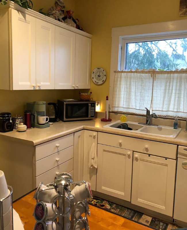 1423 N Augusta St - Photo 2 of 8