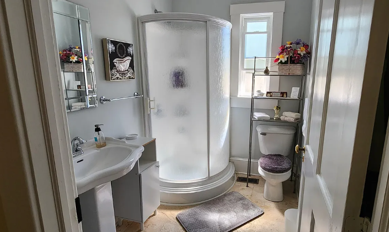 1423 N Augusta St - Photo 5 of 8