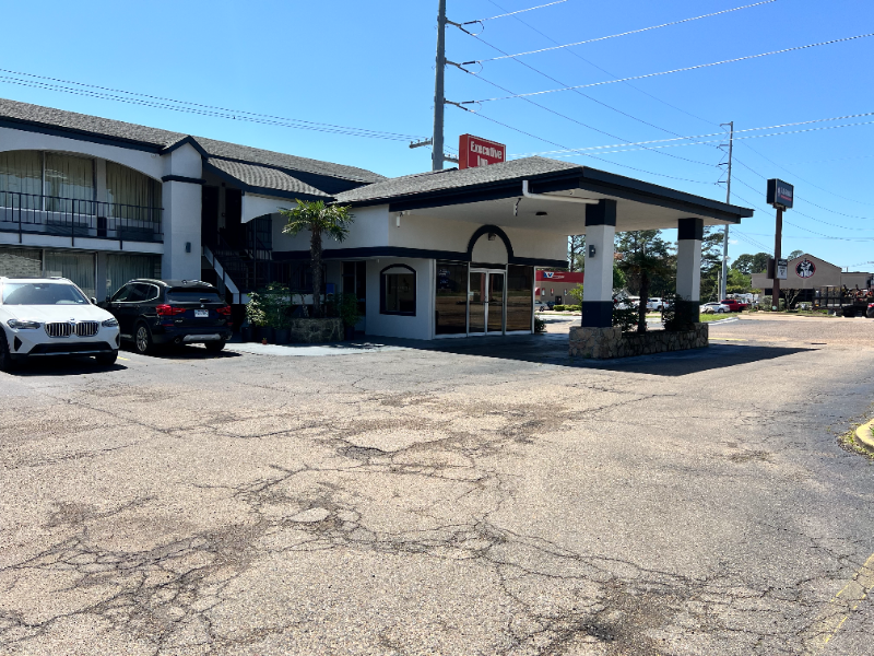 3602 N State Line Ave - Photo 4 of 18