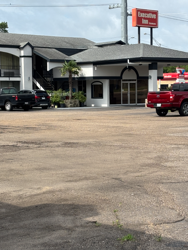 3602 N State Line Ave - Photo 6 of 18