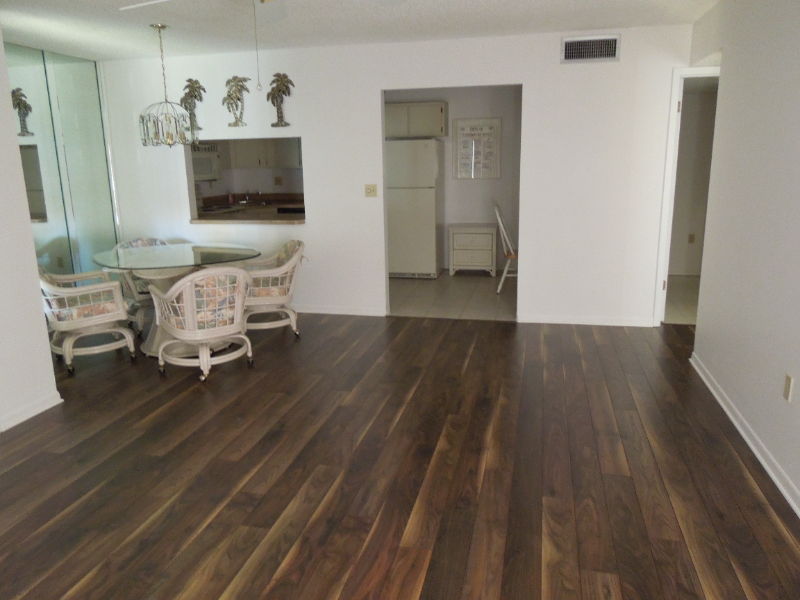 2699 Pine Ridge Way E - Photo 7 of 20