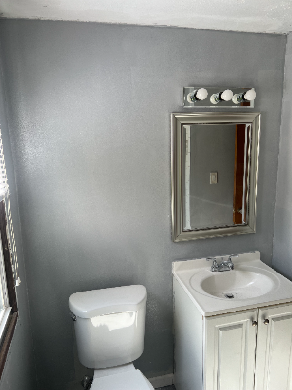 3291 N 36th St - Photo 4 of 8