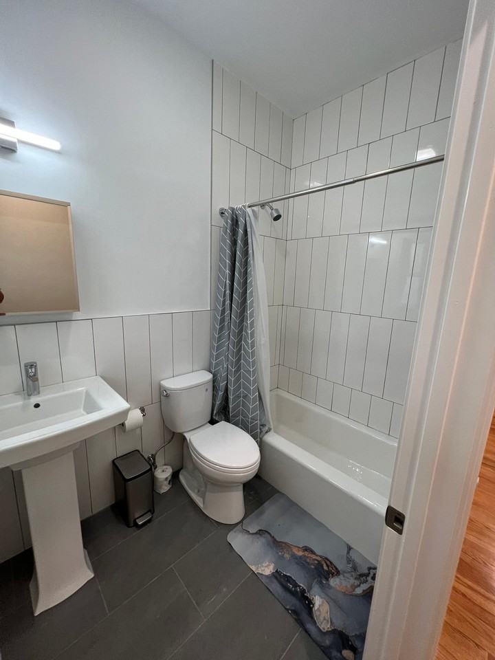 14 Hamilton Rd #16-2 - Photo 2 of 8