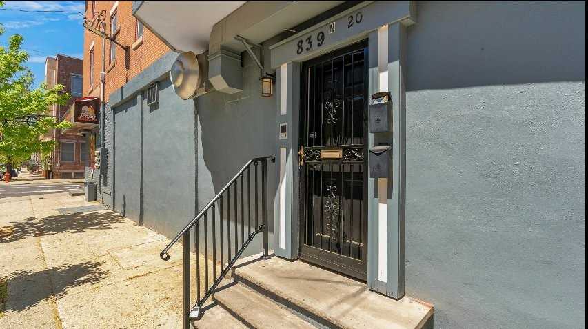 839 N 20th St #C - Photo 4 of 7