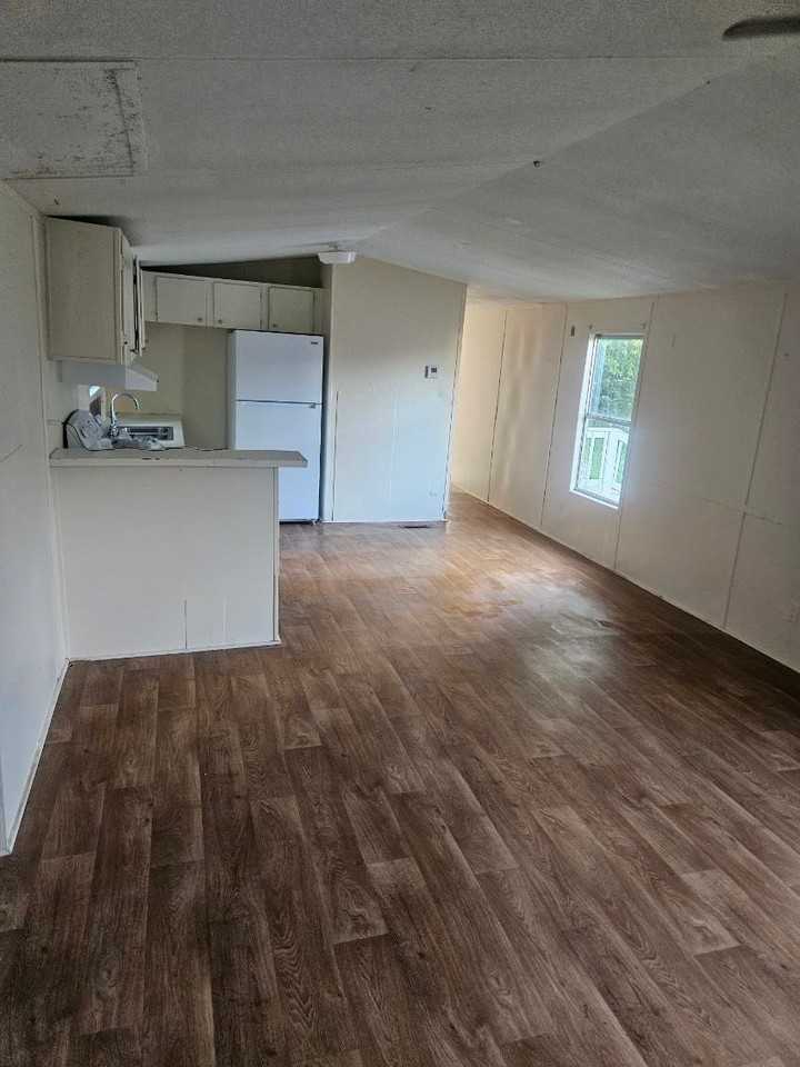 Daisy Ln #10 - Photo 2 of 12