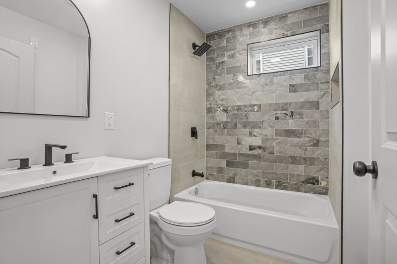 53 Comstock Ave #1 - Photo 6 of 19