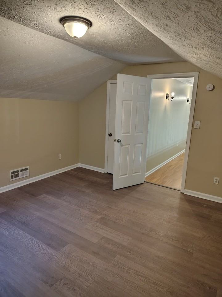 2872 Leisure Springs Cir - Photo 6 of 17