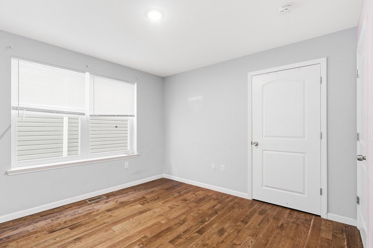 168 Johnson Ave #1stFL - Photo 7 of 19