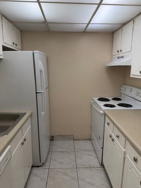 315 N Lake Dr #6 - Photo 4 of 9