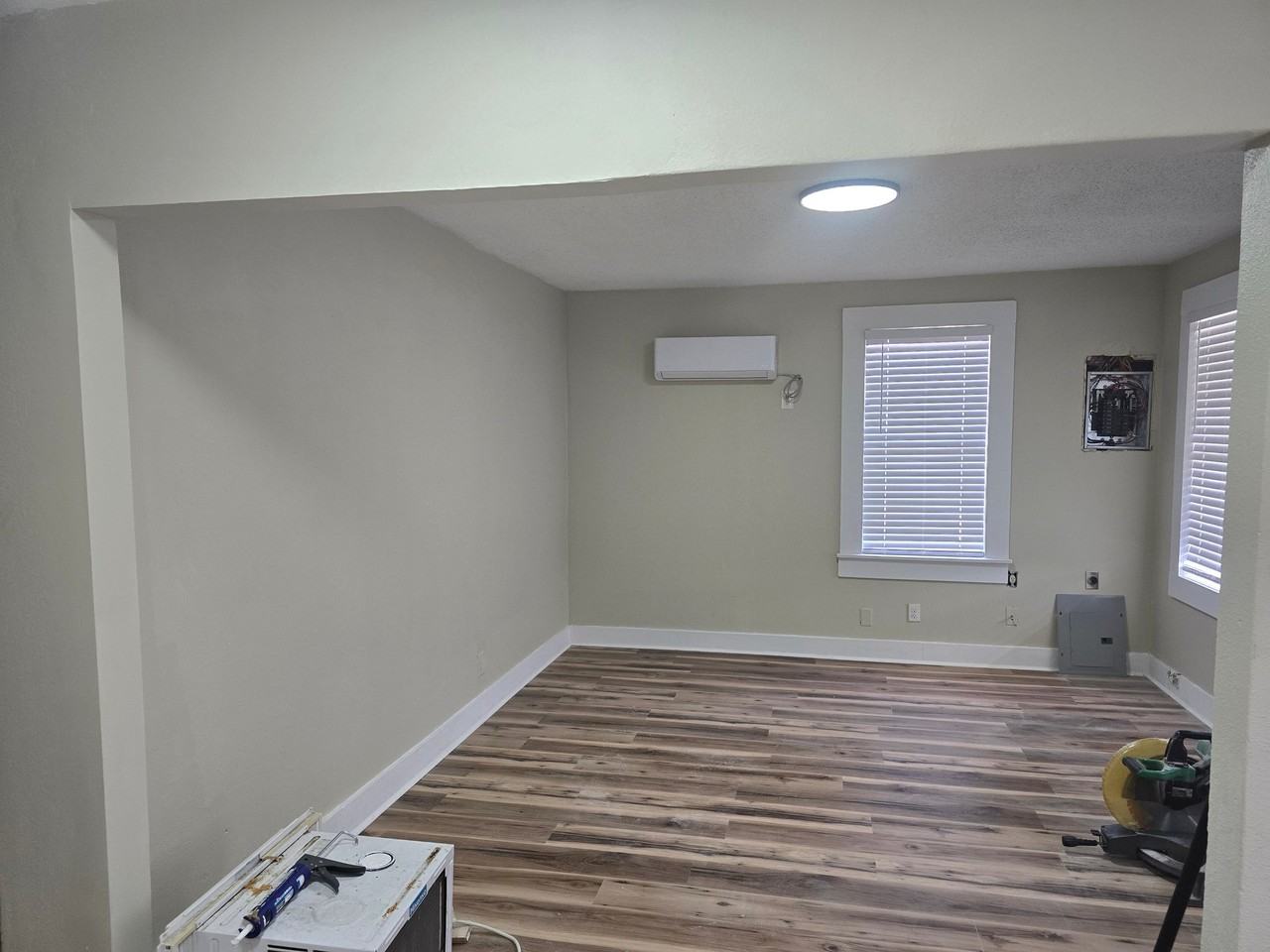 614 Fairview Ave #7 - Photo 2 of 4