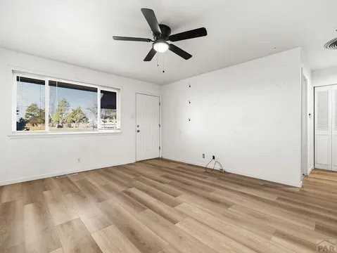 1632 Hollywood Dr - Photo 2 of 10