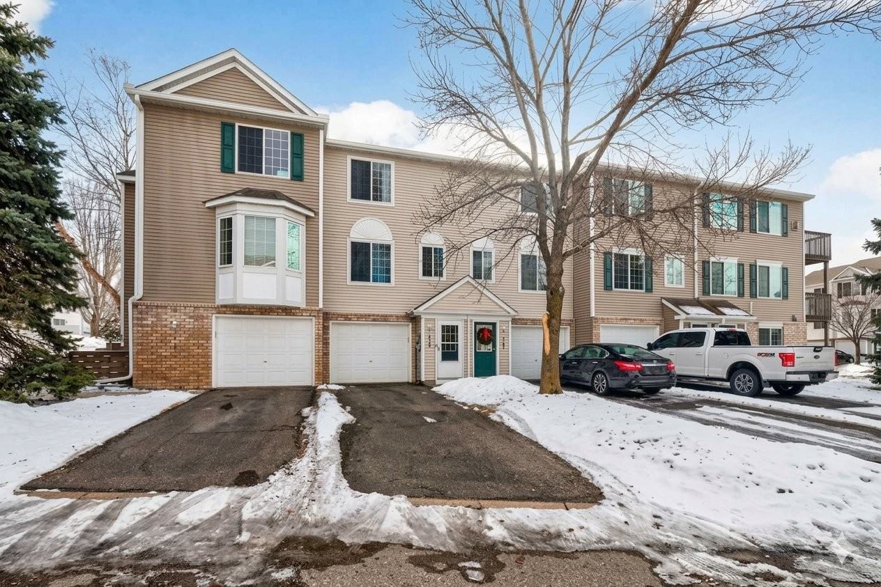 16145 71st Ln Ne - Photo 3 of 3