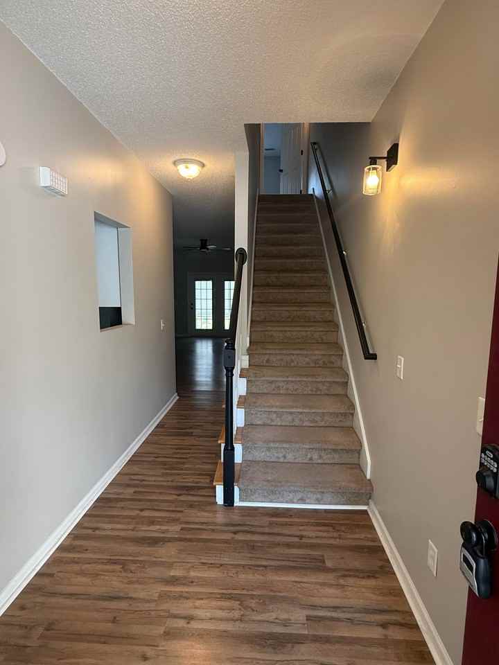 4779 Skillmaster Ct - Photo 2 of 12