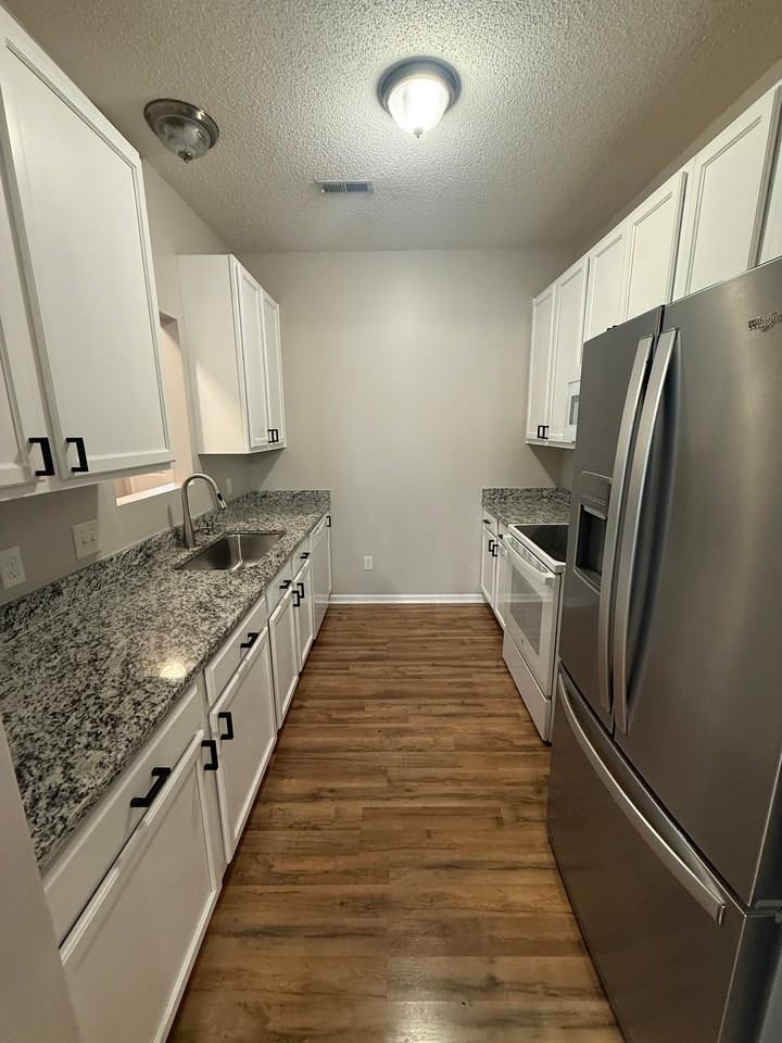 4779 Skillmaster Ct - Photo 5 of 12