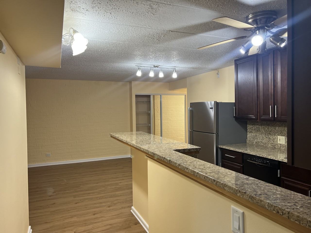 3857 N Parkway Dr #2C - Photo 6 of 16