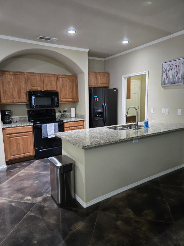 6102 Nancy Ellen St - Photo 4 of 14