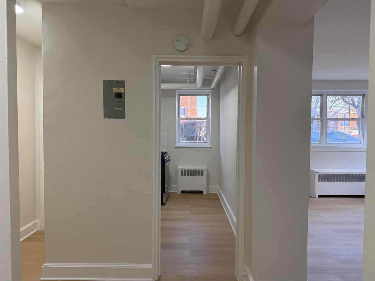 216 N.Arlighton #H2 - Photo 3 of 4