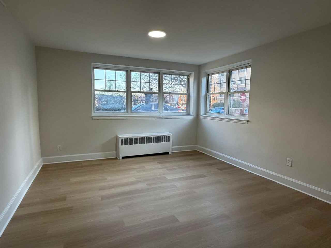 216 N.Arlighton #H2 - Photo 4 of 4