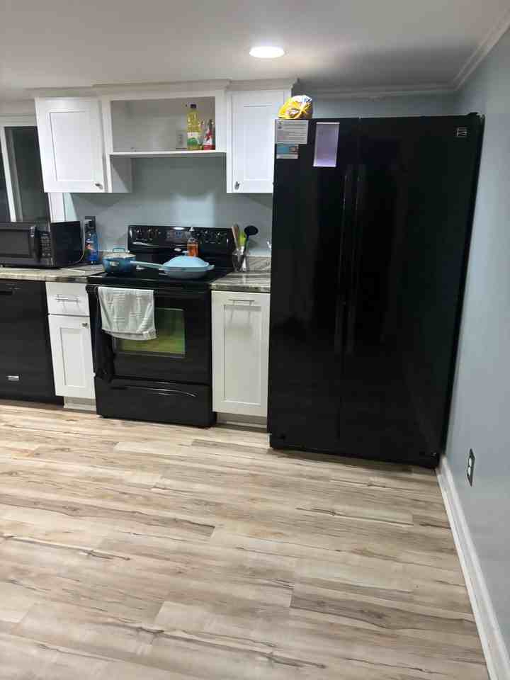 712 W Cherokee St - Photo 6 of 15