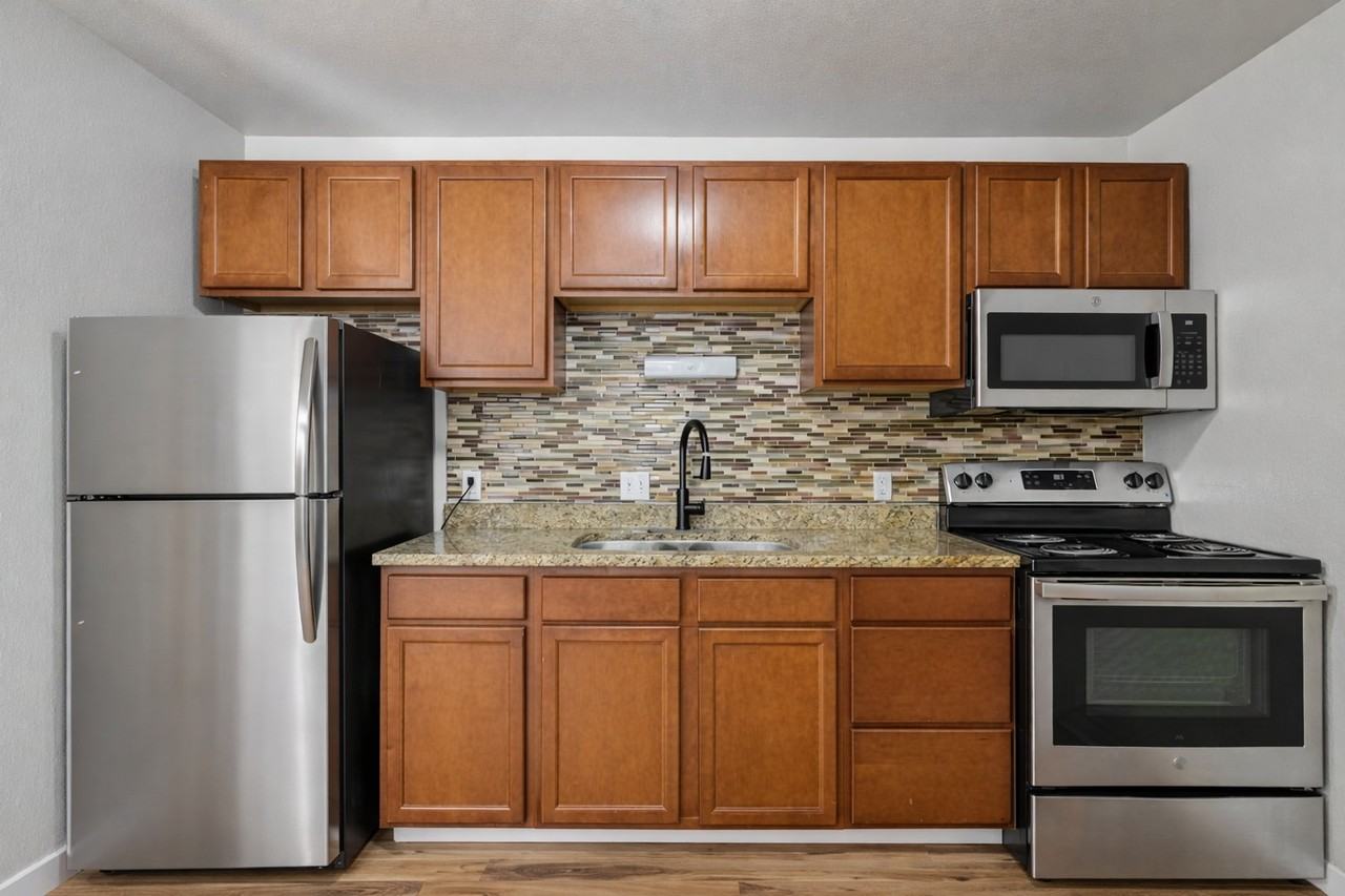 3341 E Fountain Blvd #108 - Photo 4 of 14