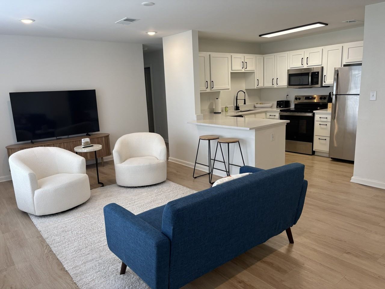 626 Shug Jordan Pkwy #270 - Photo 3 of 5