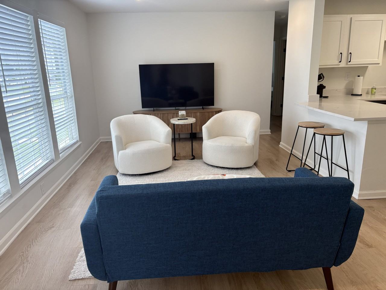 626 Shug Jordan Pkwy #270 - Photo 4 of 5