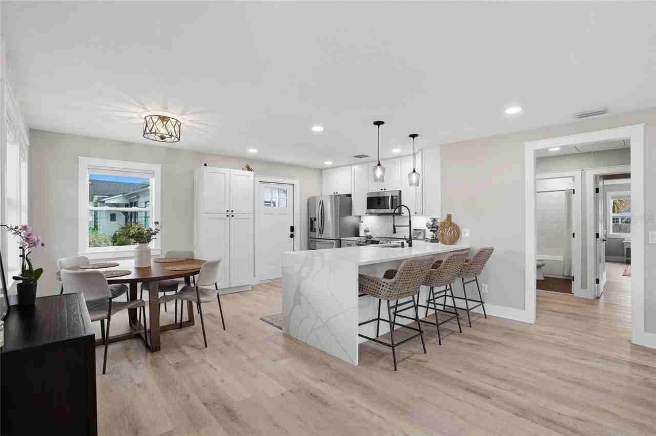 3515 19th St N - Photo 2 of 17