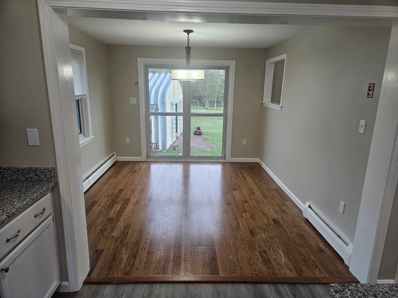 264 Richards Ave #1 - Photo 3 of 20