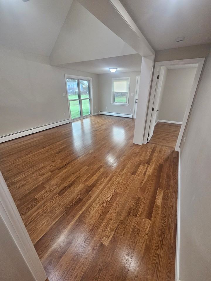 264 Richards Ave #1 - Photo 4 of 20