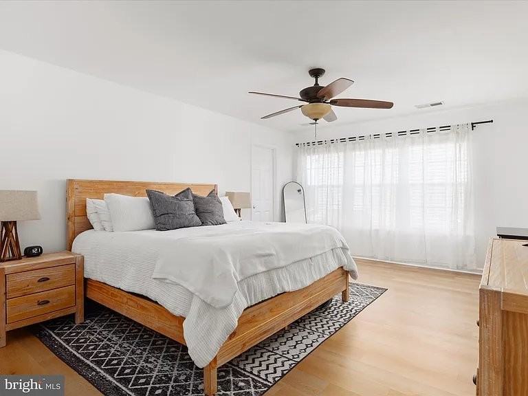 109 Starburst St - Photo 7 of 10