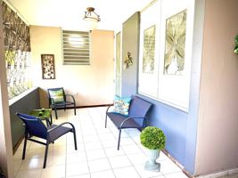 featured image of 1 De La Ter St.