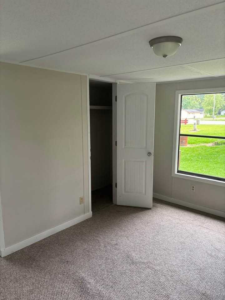 103 Amberwood Ln #103 - Photo 4 of 9