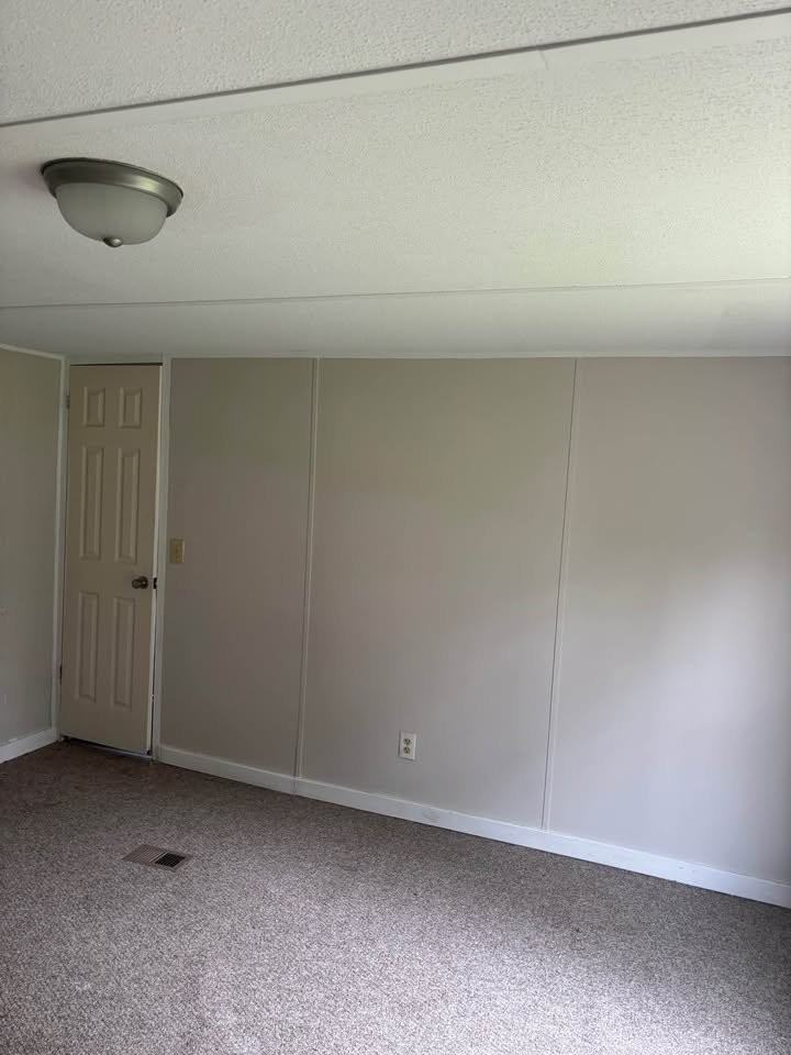 103 Amberwood Ln #103 - Photo 5 of 9